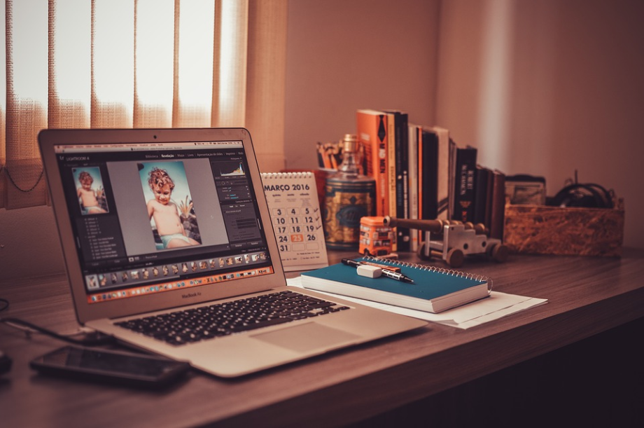 Hybrid Work Environment Hybrid Work Environment – The Future Is Here | Greenlight Telecoms